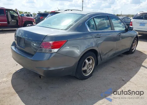 2010 Honda Accord 2.4 Lx z USA, uszkodzony, nr VIN 1HGCP2F32AA174607